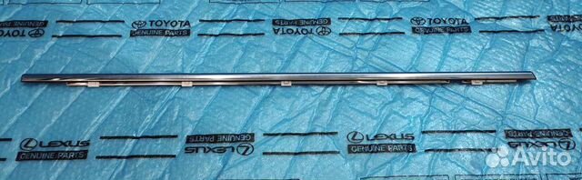 Хром стекла задней двери Лексус RX 2009-2015