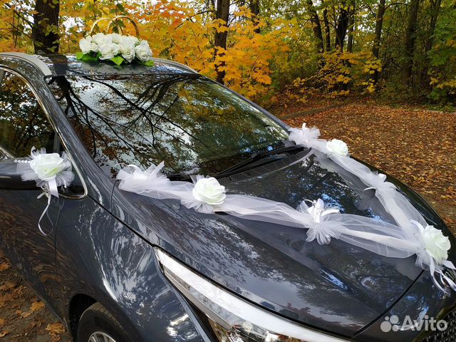 Украшения на свадебную машину