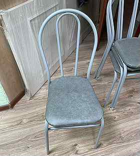 Стул волгоградский. Авито кресло. Стул 500 рублей. Стульчик бабочка. Авито череповец стулья.