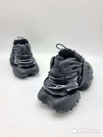 Кроссовки balmain