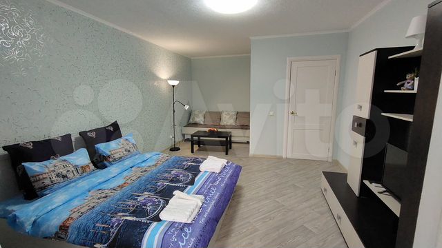 1-к. квартира, 42 м², 7/10 эт.