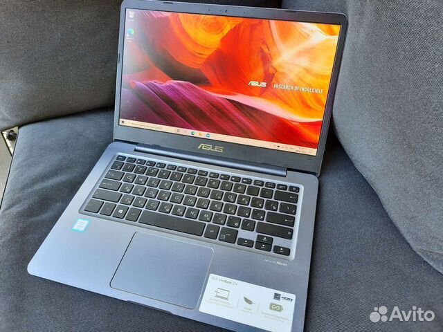Ультрабук Asus vivobook s14 core i3-8130 SSD IPS