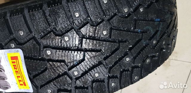 Pirelli Ice Zero 225/50 R17