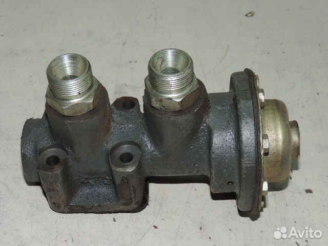 Гидрораспределитель прицепа камаз