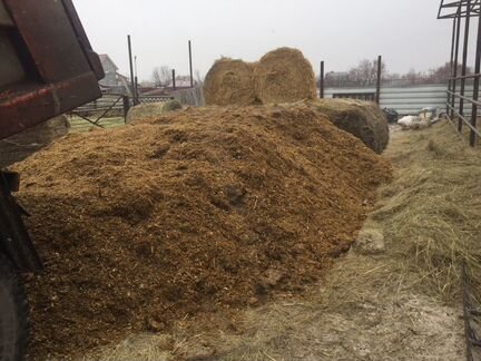 Сенаж силос