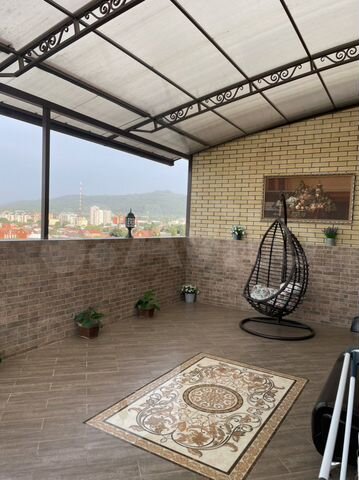 3-к. квартира, 130 м², 6/6 эт.