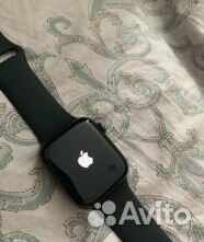 Apple Watch SE 44 мм черного цвета RU - бу