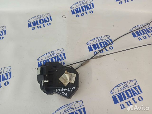 Замок двери задний правый Geely Emgrand X7