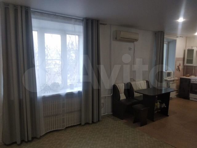 Квартира-студия, 32,9 м², 1/9 эт.