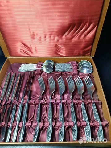 Набор вилки ножи чайные ложки старинный