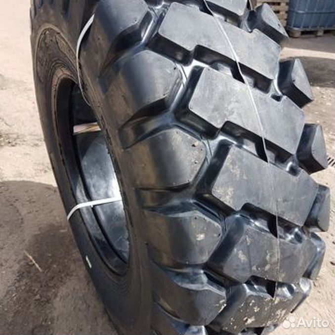 5-25 28pr naaats e3/l3. Шинокомплект 23. 5-25 20pr roadguider qh812 l-3/e-3 ttf. Rockbuster h108c. Шина camso 17.