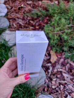 Atelier Cologne Poivre Electrique Cologne Absolue