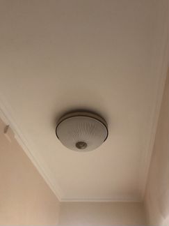 Потолочный светильник