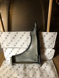 Крыло Мерседес 218