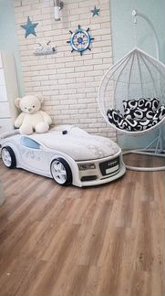 Кроватка-машина