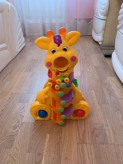 Веселый жирафик