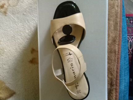 Женские босоножки новые tamaris