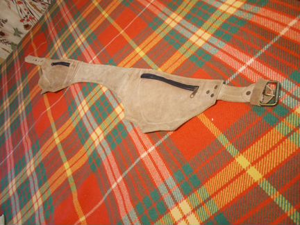 Сумка на пояс (Индия)