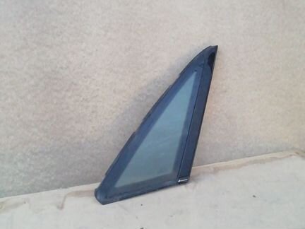 Стекло задней двери Ауди А8 4d0845300