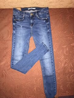 Джинсы Zara 32 в идеальном состоянии