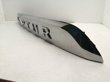 Накладка крышки багажника задняя Renault Kaptur 1