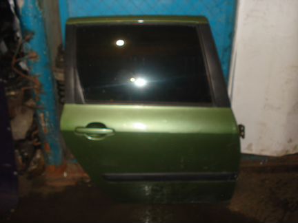 Дверь задняя правая Peugeot 307, Пежо 307 унив