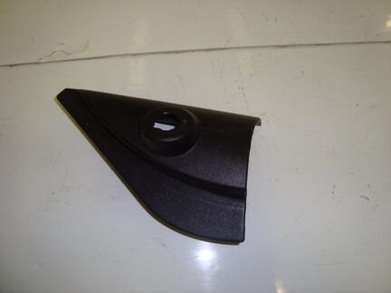 Крышка зеркала внутренняя салонная передняя правая