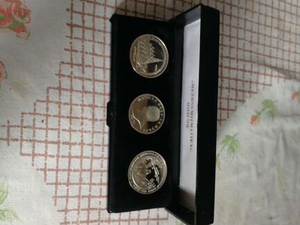 Юбилейные монеты