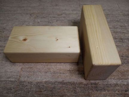 Кирпичи, блоки для йоги из дерева