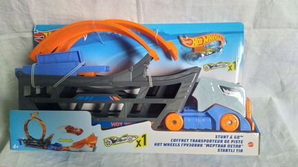Hot Wheels Трюковой тягач. Новый