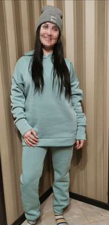 Спортивный женский костюм на флисе