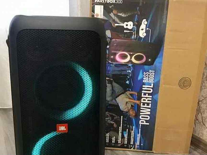 Jbl partybox club. JBL PARTYBOX 300. Акустика JBL PARTYBOX 300. Большая колонка JBL PARTYBOX 300. JBL PARTYBOX 2023.