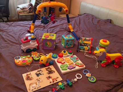 Детские развивающие игрушки