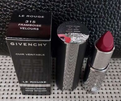 Помада Givenchy Le Rouge