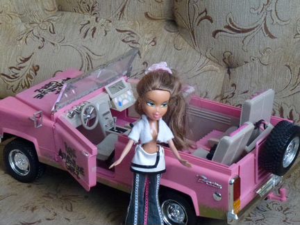 Машина-джип для кукол Братц