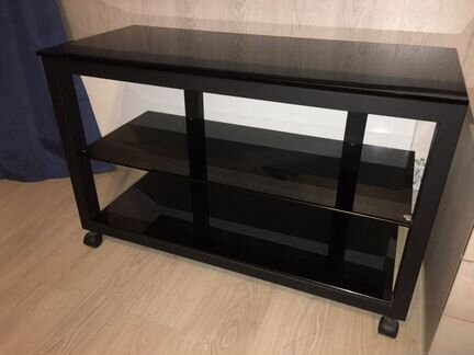 Стеклянная тумба