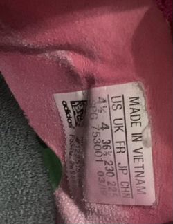 Футбольные бутсы