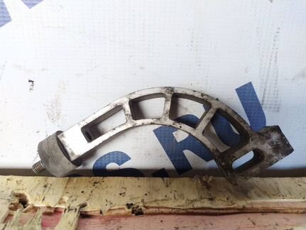 Кронштейн крепления насадки вентилятора 1871920