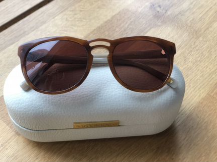 Солнцезащитные очки Uterque