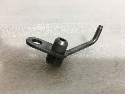 Форсунка масляная Mazda CX-7 3/6 MPS L3K9-10-580