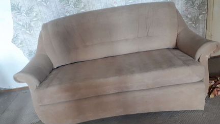 Диван и кресло