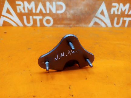 Петля двери задняя левая нижняя Mercedes M Ml