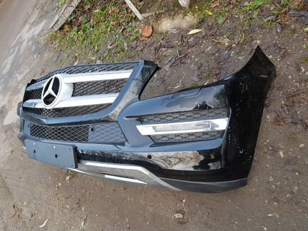 Бампер Mercedes Benz GL166 простой