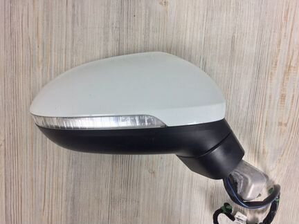 Зеркало переднее правое Vw Passat B8 2015