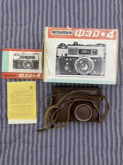Советский фотоаппарат фэд 4 в коробке