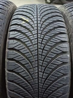 225/60/17 Goodyear vector 4 seasons