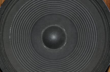 Динамик JBL 12 дюймов новый