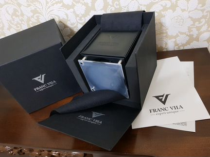 Коробка виндер Franc Vila кубик новая