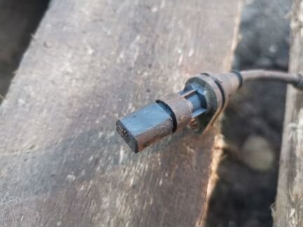 Датчик abs задний Bmw 735I E38 M62B35 1999