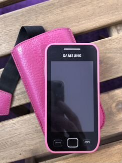 Телефон Samsung